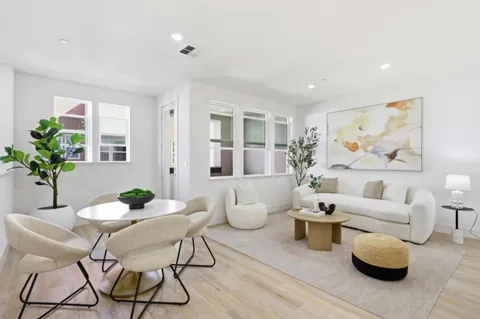 $1,098,000 | 2930 Boyter Place, Unit 112, Santa Clara, CA 95051