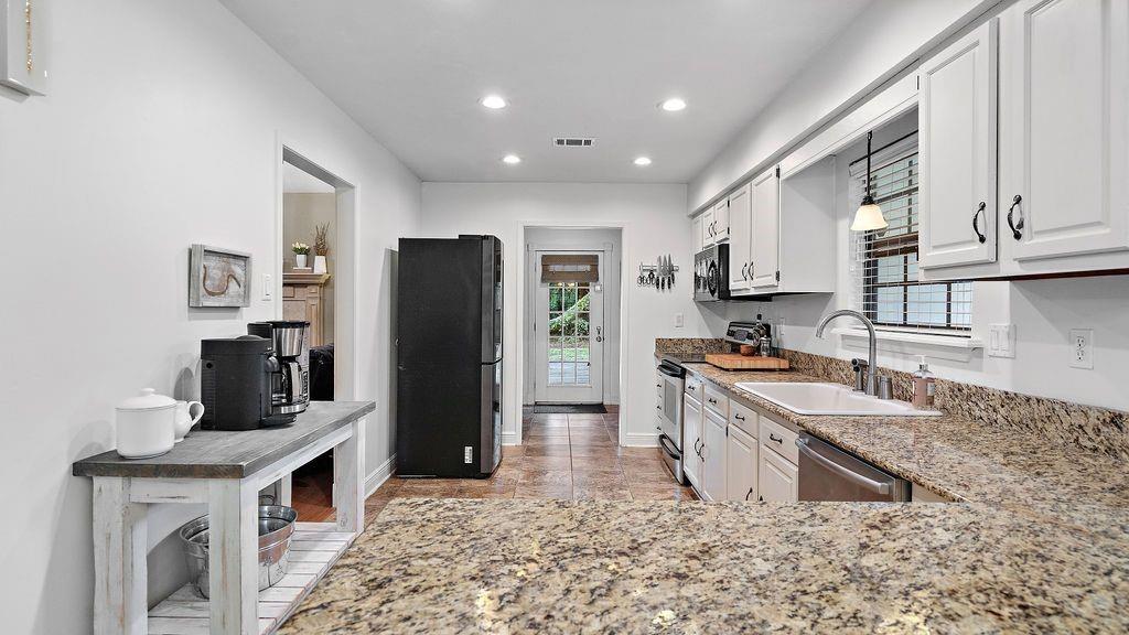 503 Brewster Road Madisonville, LA 70447 - Photo 8 of 25 Gallery Image 8