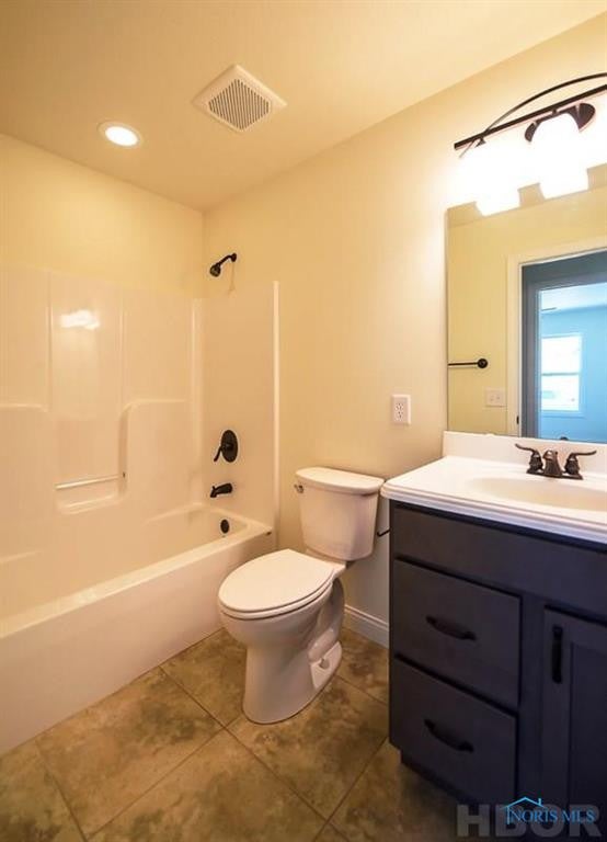 1121 Hummingbird Way Findlay, OH 45840 - Photo 2 of 11 Photo 13