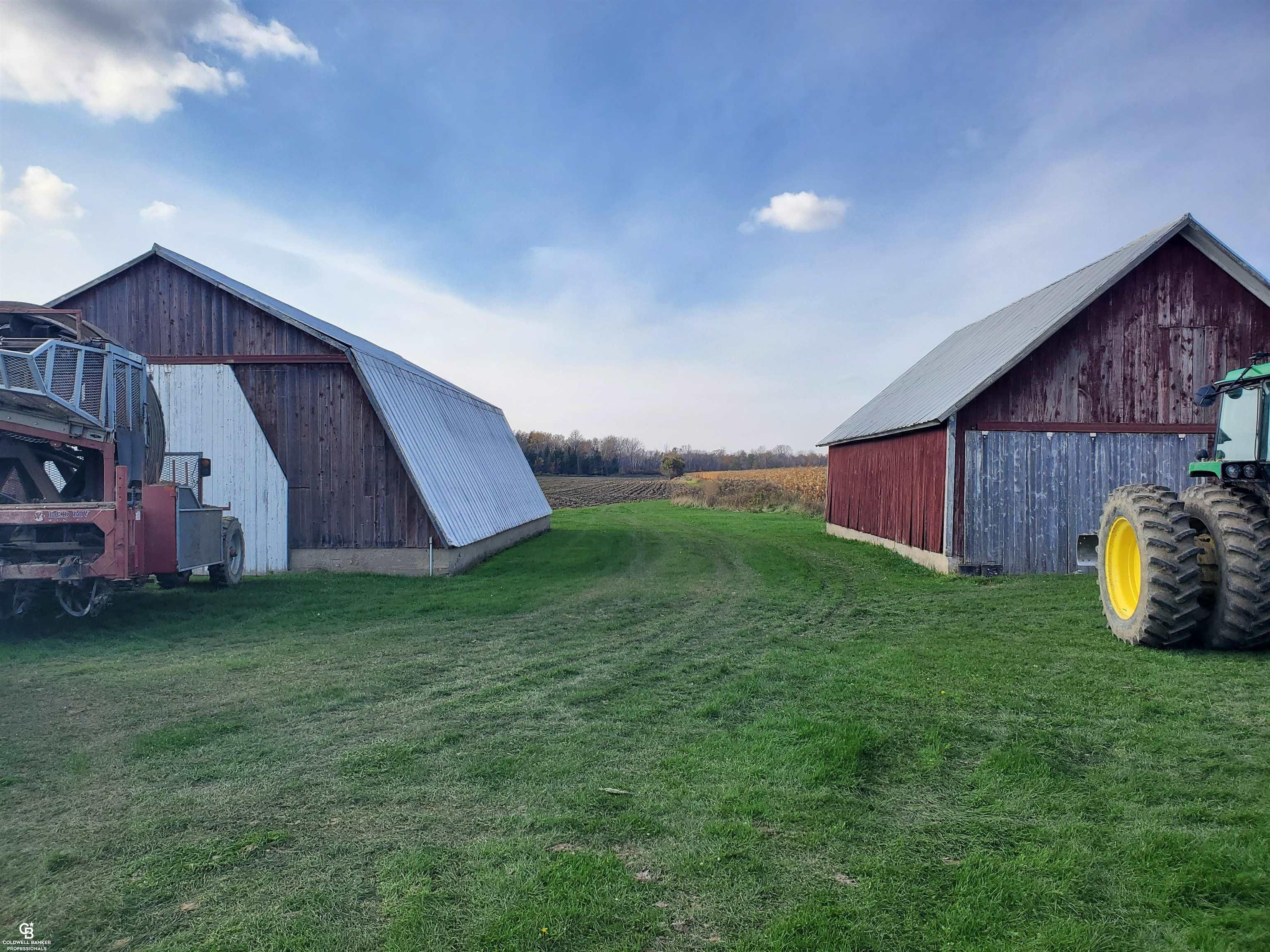 2671 Carpenter Road Bad Axe, MI 48413 - Photo 6 of 28 Machine Shed