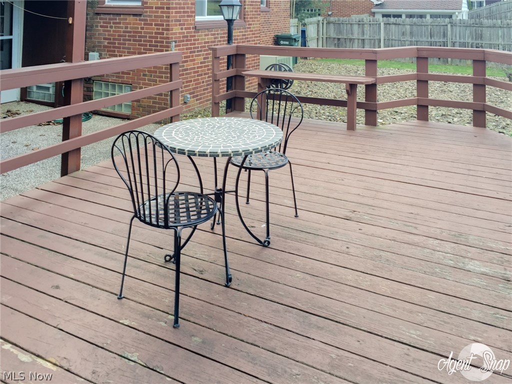 8338 West Moreland Road Cleveland, OH 44129 - Photo 2 of 16