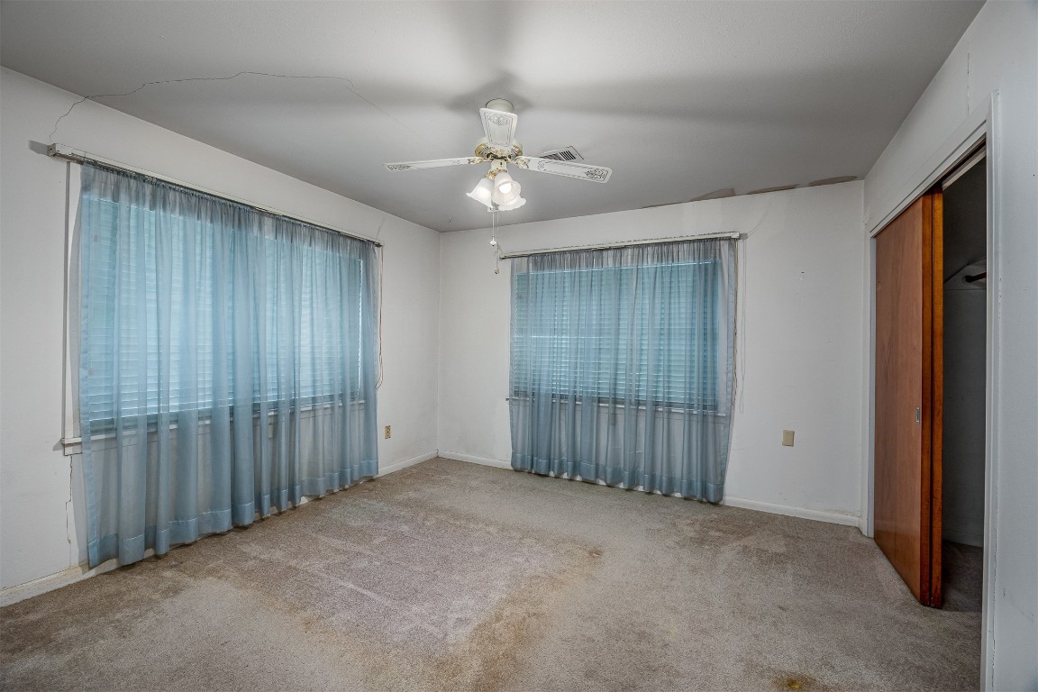 718 Nelson Street Crosby, TX 77532 - Photo 23 of 38 a view of an empty room with a window