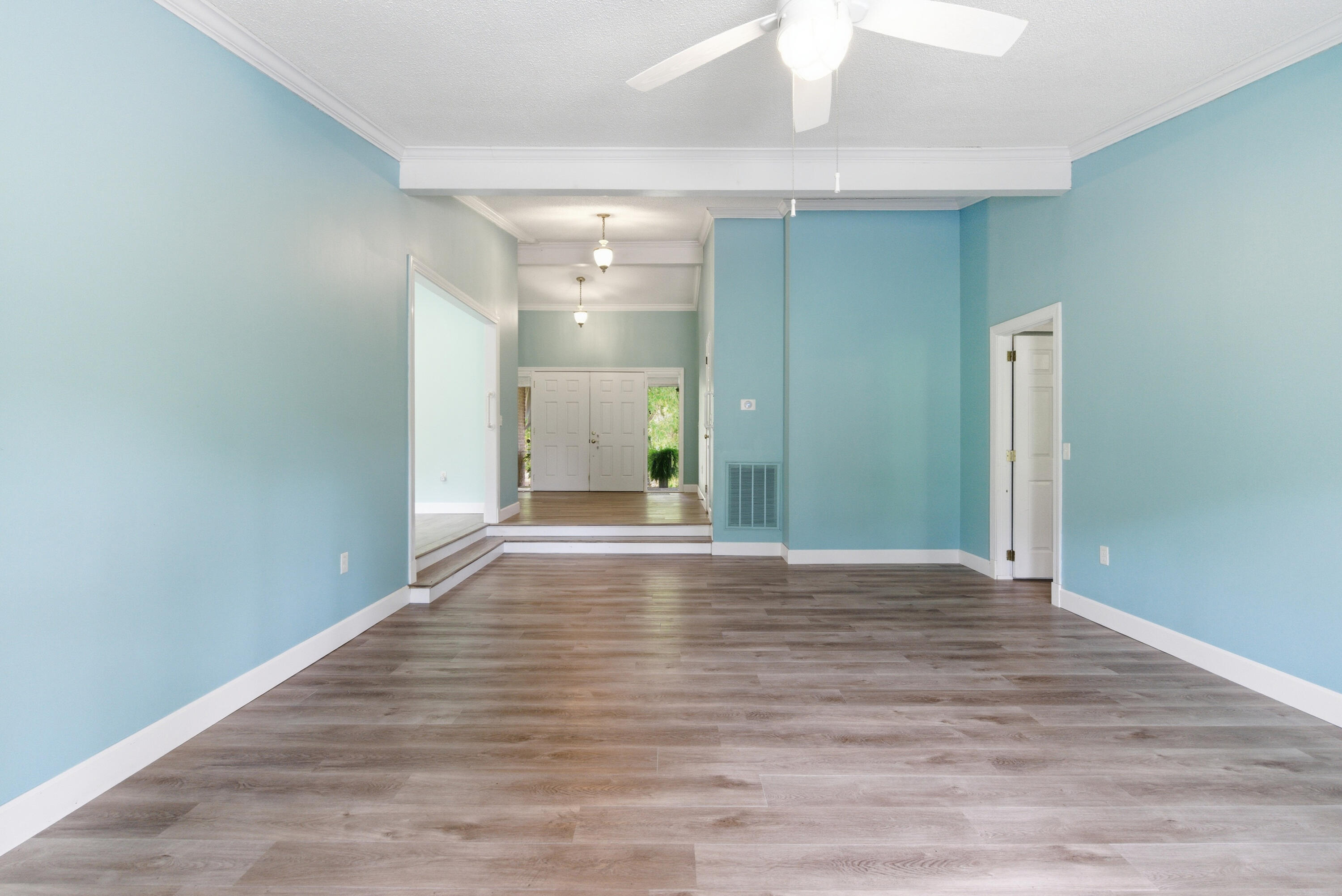 127 Cooper Circle Santee, SC 29142 - Photo 17 of 58 DSC00665