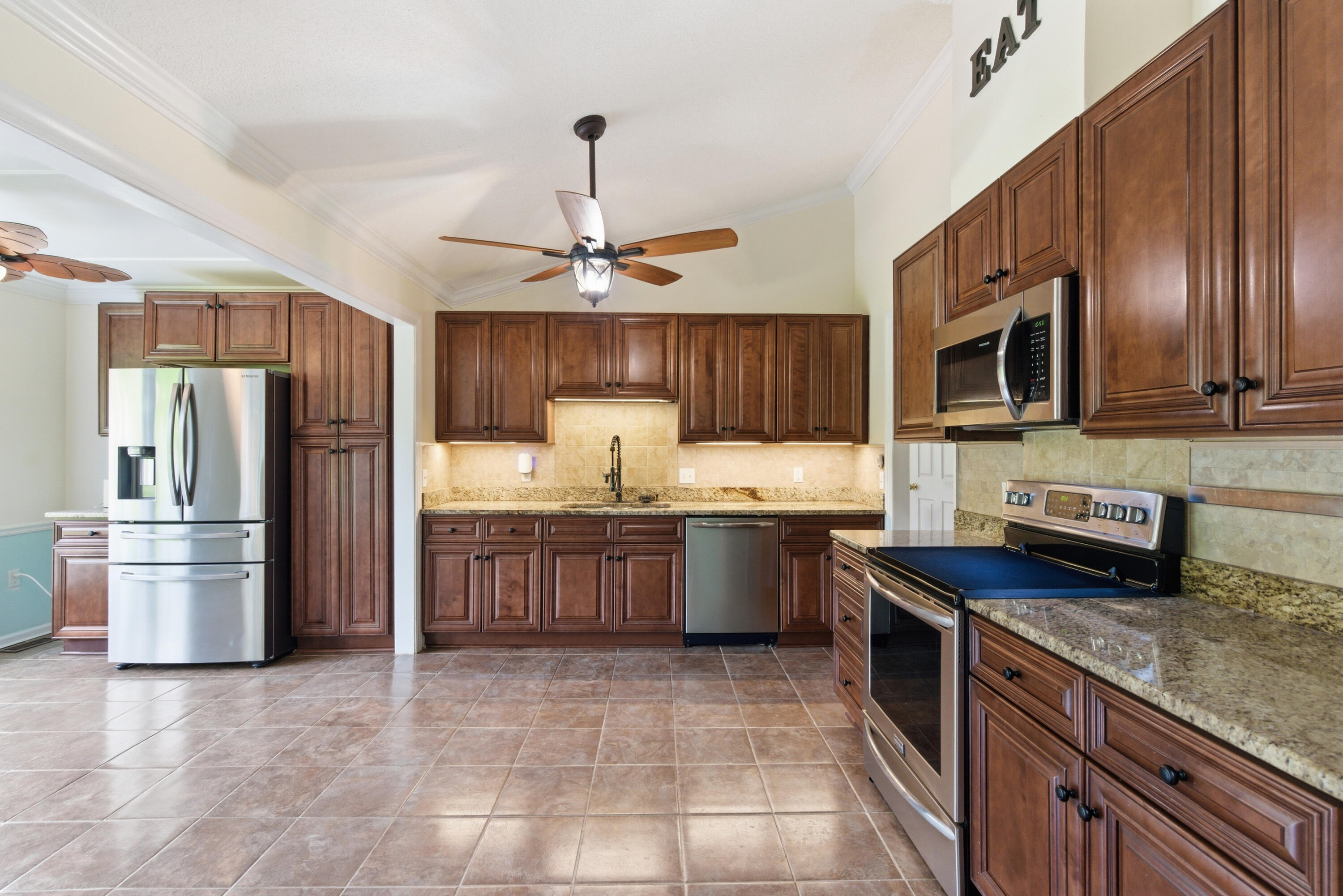 127 Cooper Circle Santee, SC 29142 - Photo 23 of 58 DSC00593