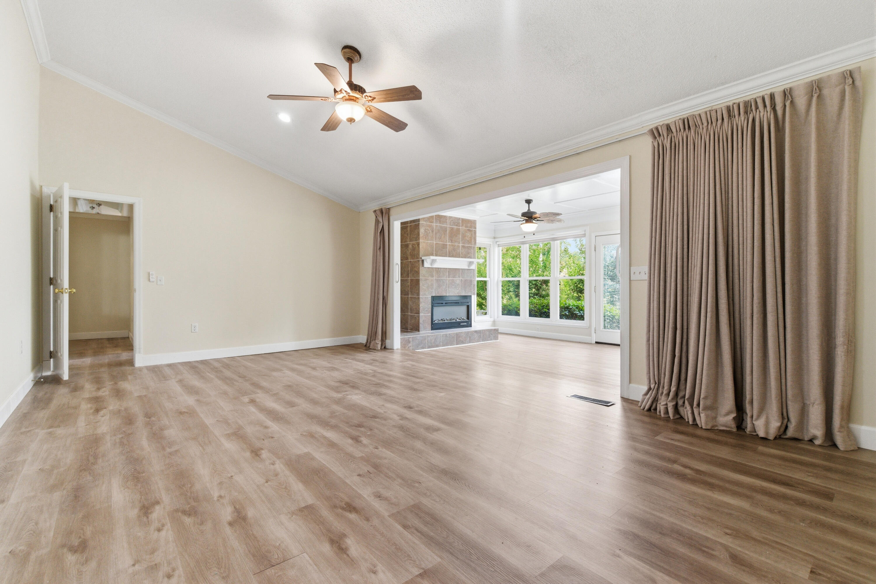 127 Cooper Circle Santee, SC 29142 - Photo 29 of 58 DSC00521
