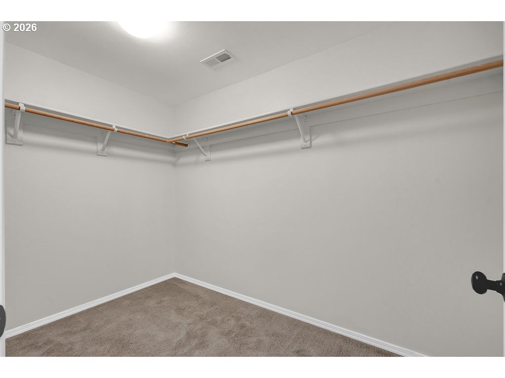 24969 Perkins Road Veneta, OR 97487 - Photo 21 of 28 Owner's Suite Bedroom