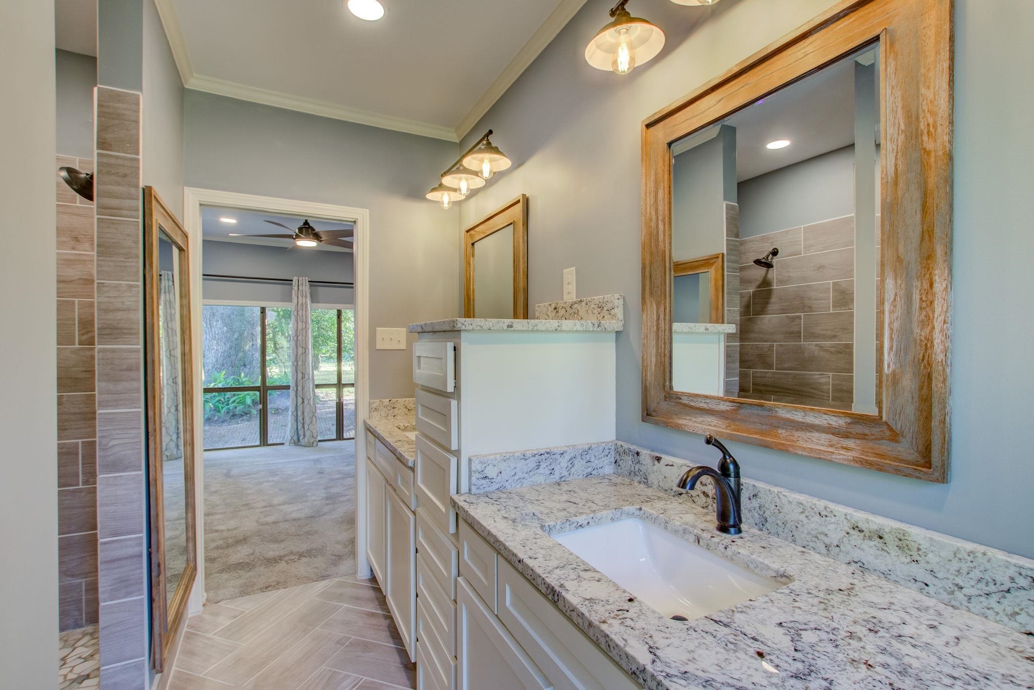 11110 Robin Road Fairhope, AL 36532 - Photo 8 of 31