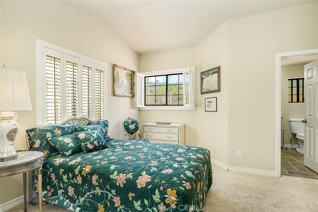 1718 Tecalote Drive, Unit 9 Fallbrook, CA 92028 - Photo 18 of 23 Secondary Bedroom with ensuite