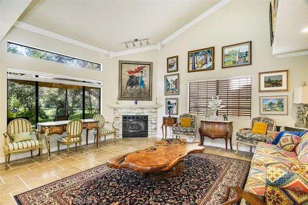 $609,900 | 1718 Tecalote Drive, Unit 9, Fallbrook, CA 92028