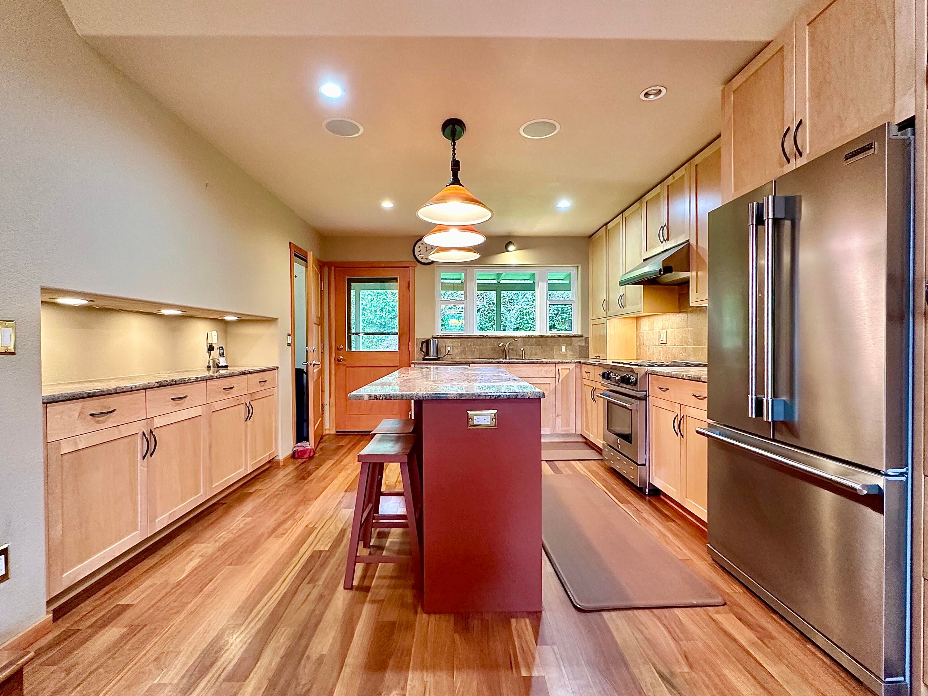 8548 Wagner Creek Road Talent, OR 97540 - Photo 19 of 100 12. Kitchen 2