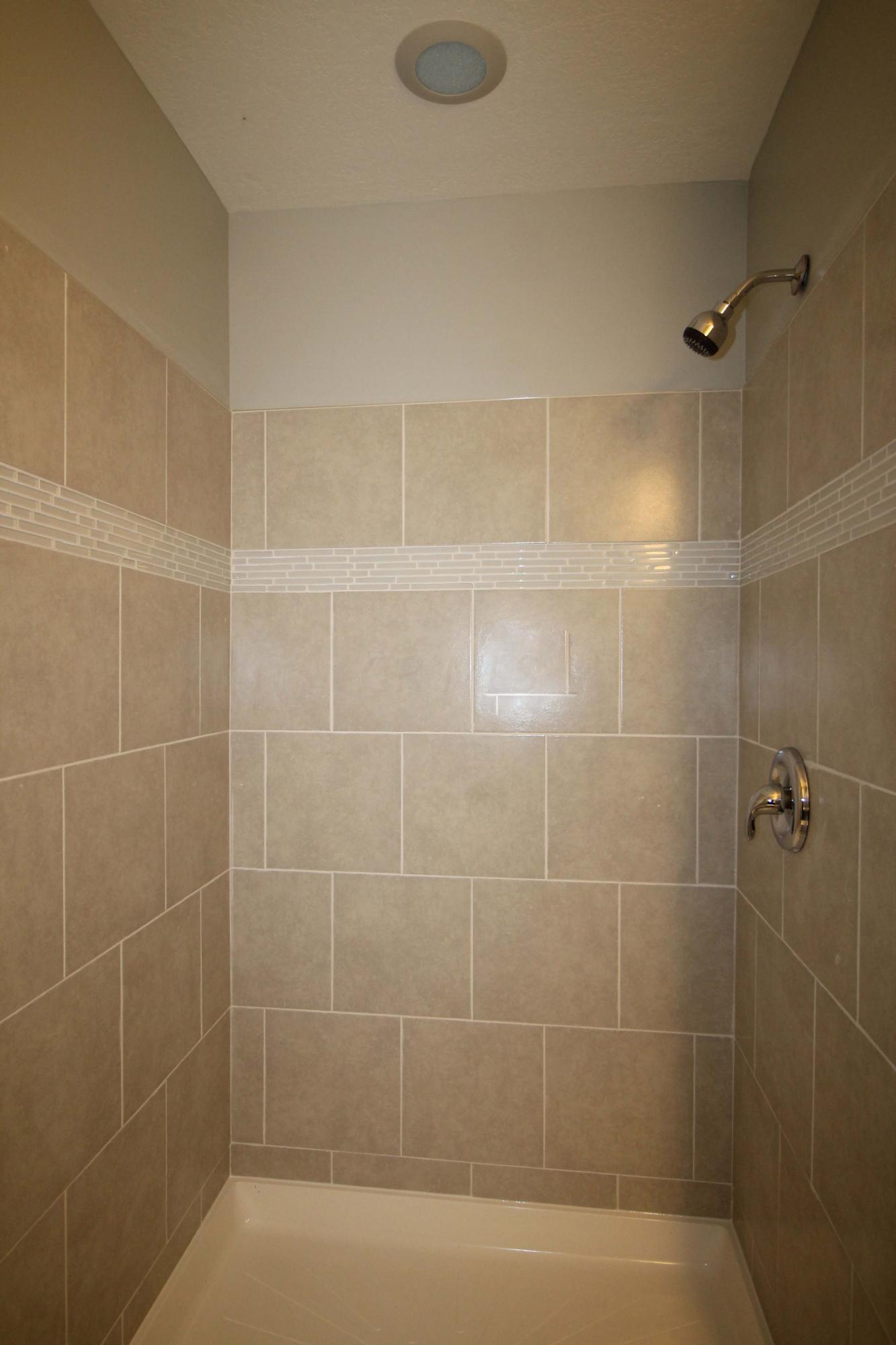 748 Prairie Road Galloway, OH 43119 - Photo 16 of 27 Gallery Image 16