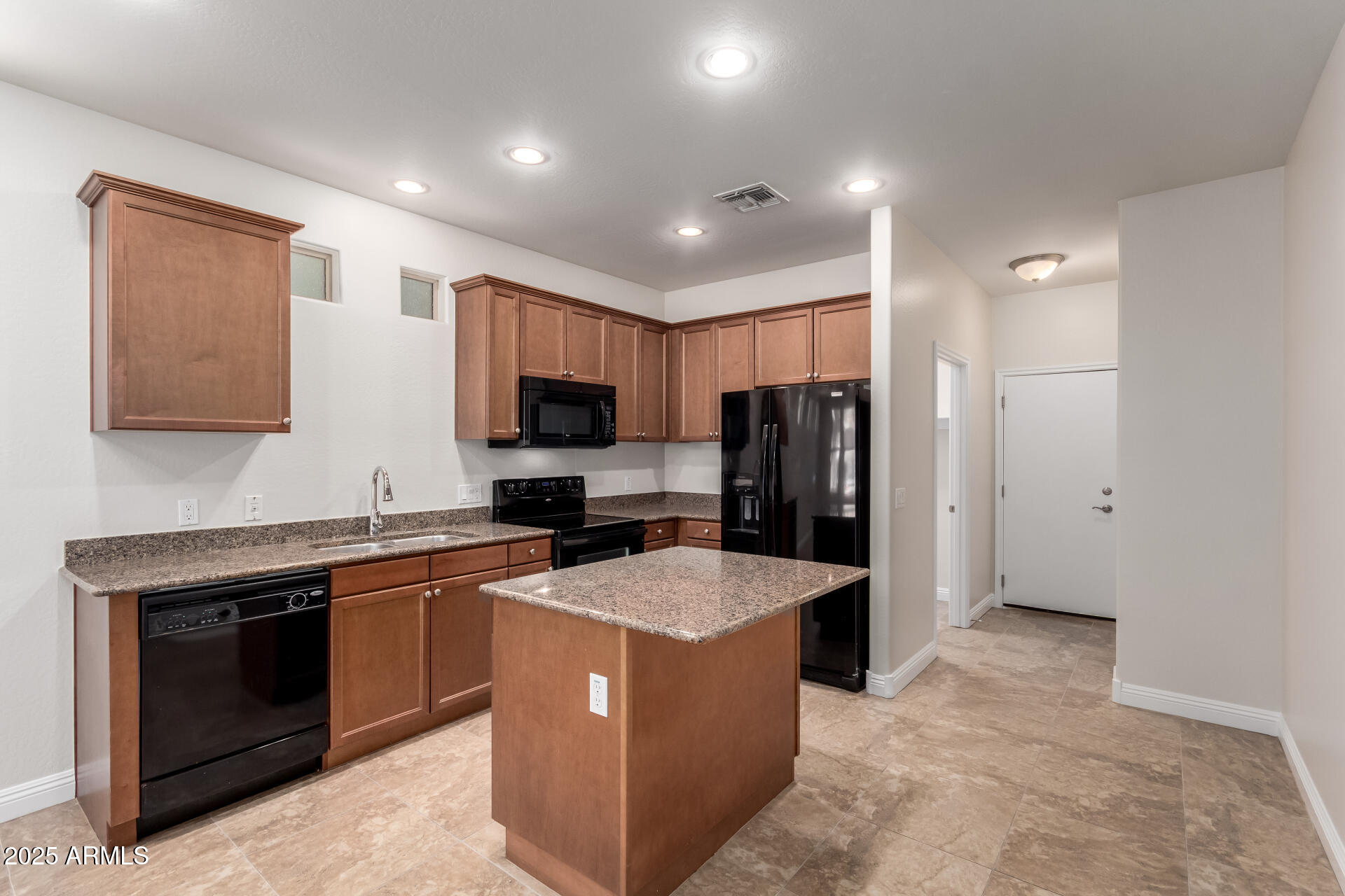 3477 East Sheffield Road Gilbert, AZ 85296 - Photo 9 of 31 11 Sheffield
