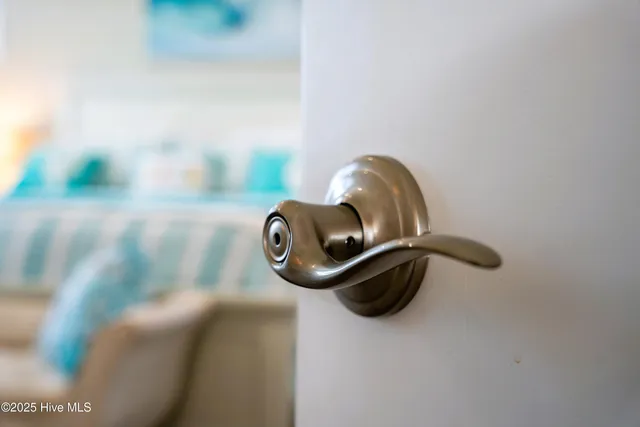 $1,000,000 | 207 Fairview Street, Atlantic Beach, NC 28512