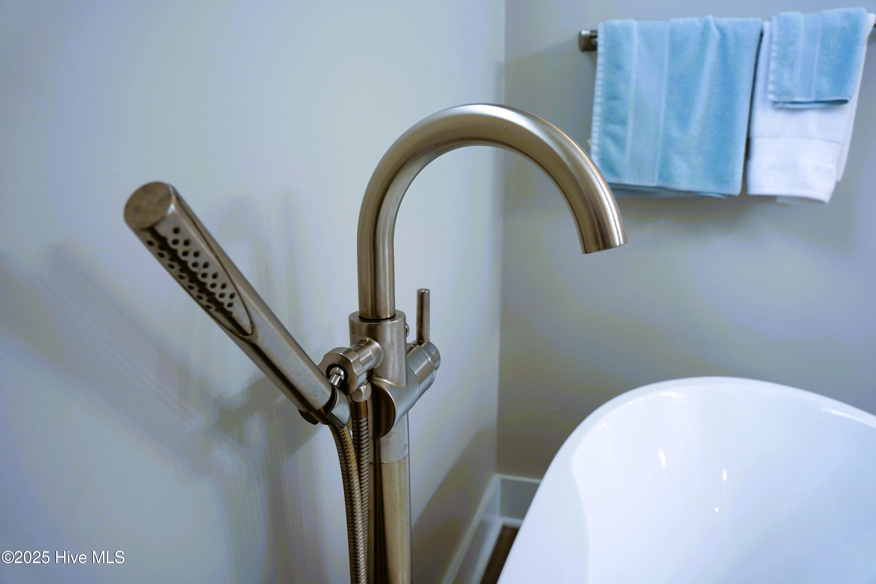 207 Fairview Street Atlantic Beach, NC 28512 - Photo 27 of 73 MBB1a