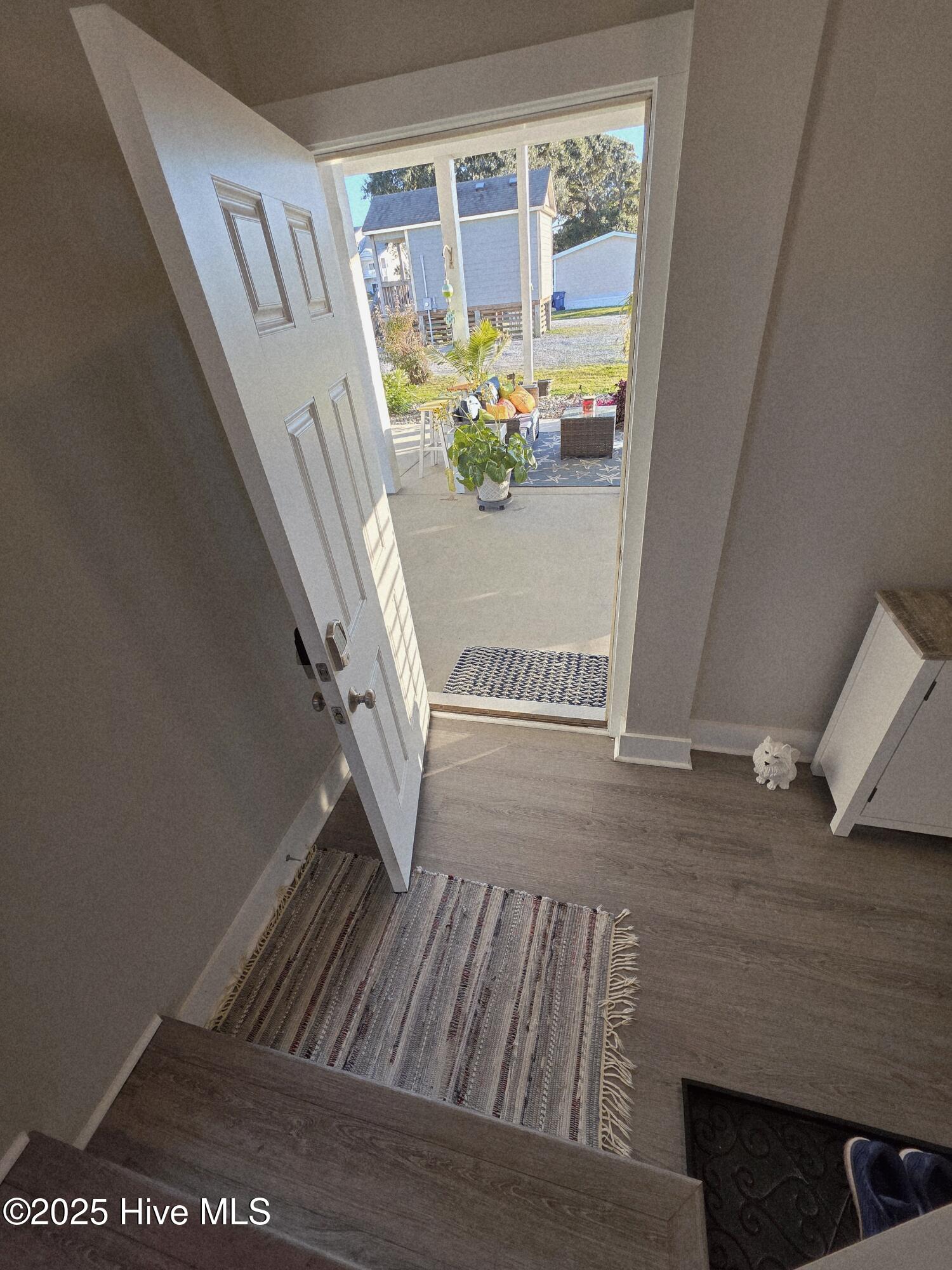 207 Fairview Street Atlantic Beach, NC 28512 - Photo 47 of 73 G dOOR2