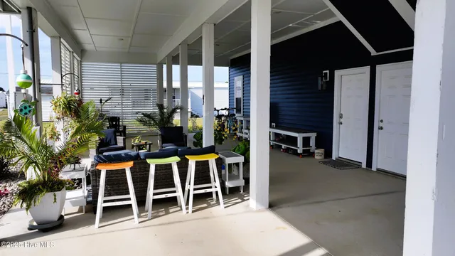 $1,000,000 | 207 Fairview Street, Atlantic Beach, NC 28512