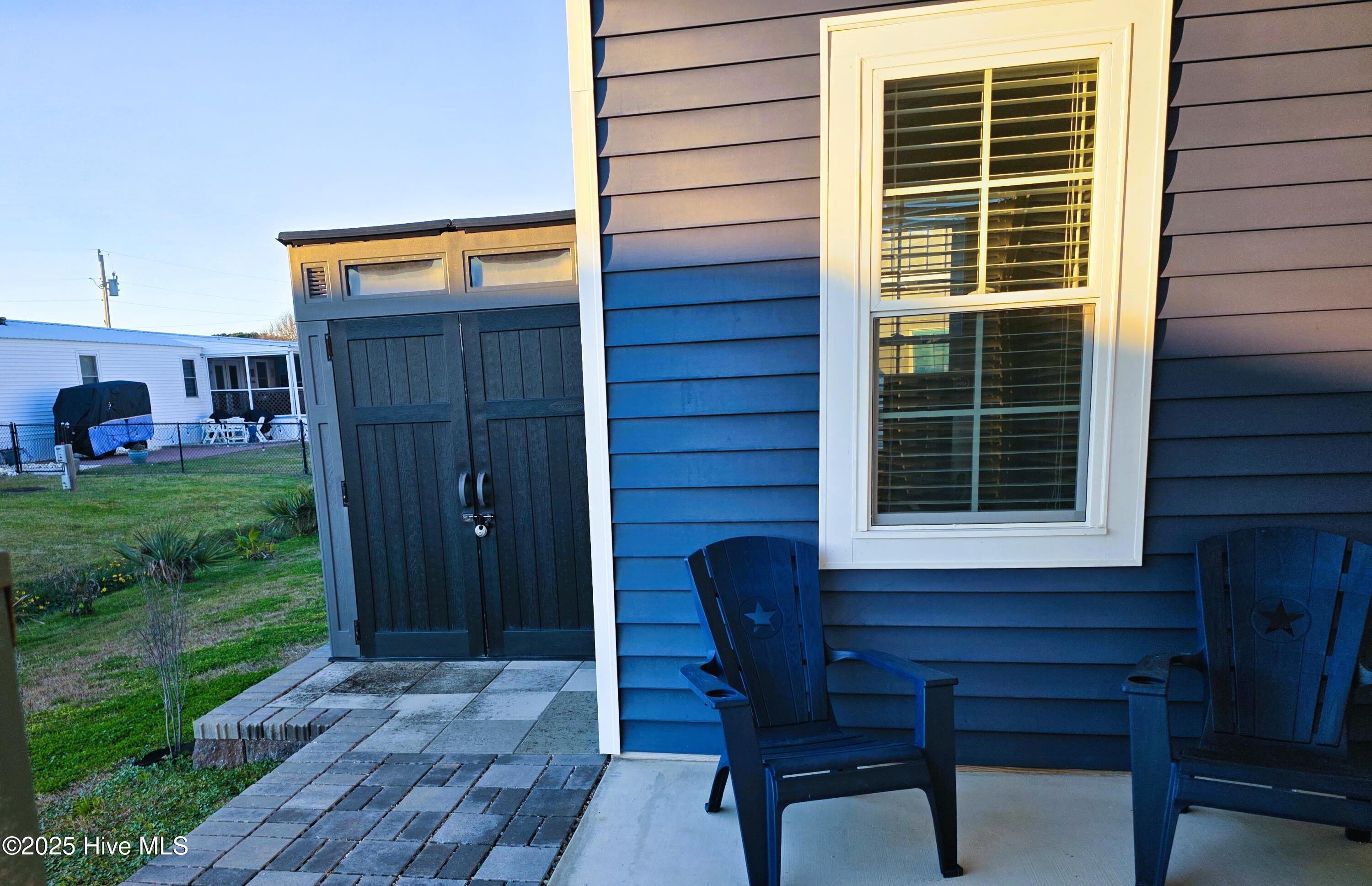 207 Fairview Street Atlantic Beach, NC 28512 - Photo 55 of 73 ls5