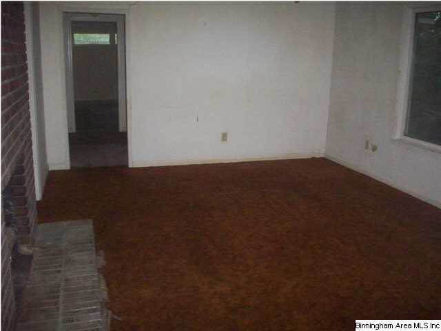 107 Airport Road Clanton, AL 35045 - Photo 2 of 7
