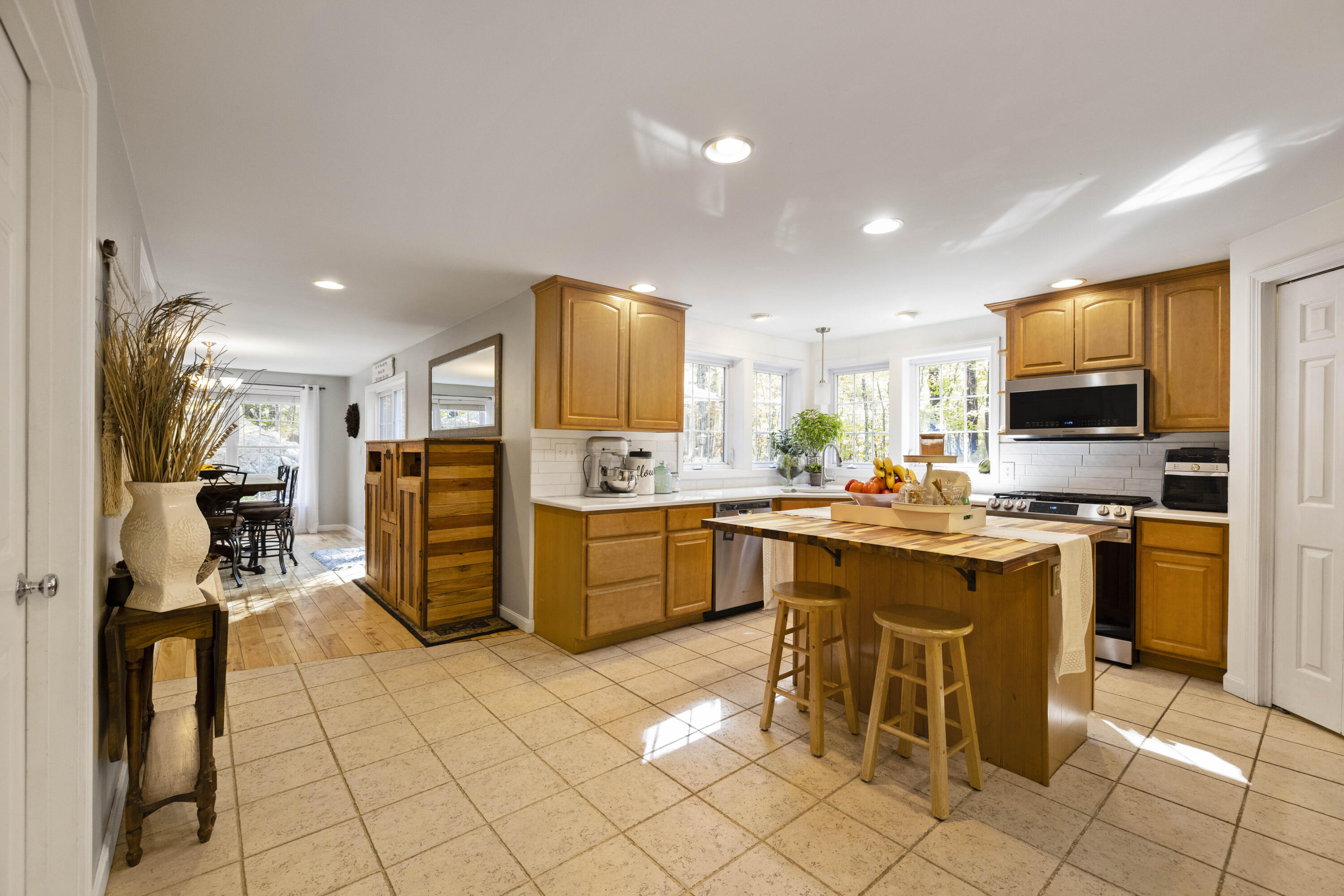 2 Rachel Way Cape Neddick, ME 03902 - Photo 17 of 38 3G0A9858