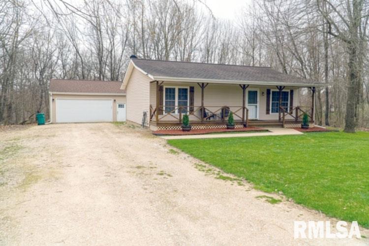 1264 Lakeview Road South Dahinda, IL 61428 - Photo 11 of 20 Gallery Image 11