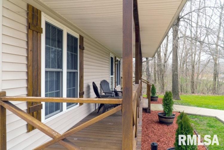 1264 Lakeview Road South Dahinda, IL 61428 - Photo 13 of 20 Gallery Image 13