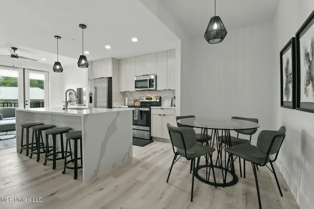 $254,900 | 1302 Magnolia Street, Unit 107, Gulfport, MS 39507