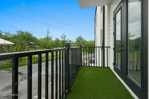 $254,900 | 1302 Magnolia Street, Unit 107, Gulfport, MS 39507
