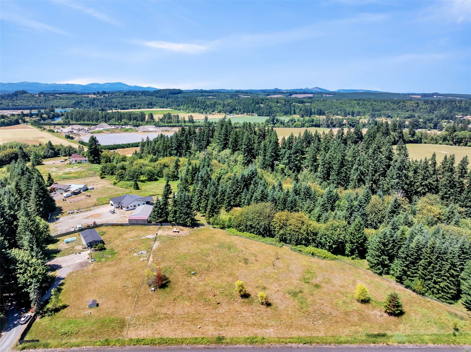 241 Foster Creek Road, Unit B Toledo, WA 98591 - Photo 20 of 22 a view of a city