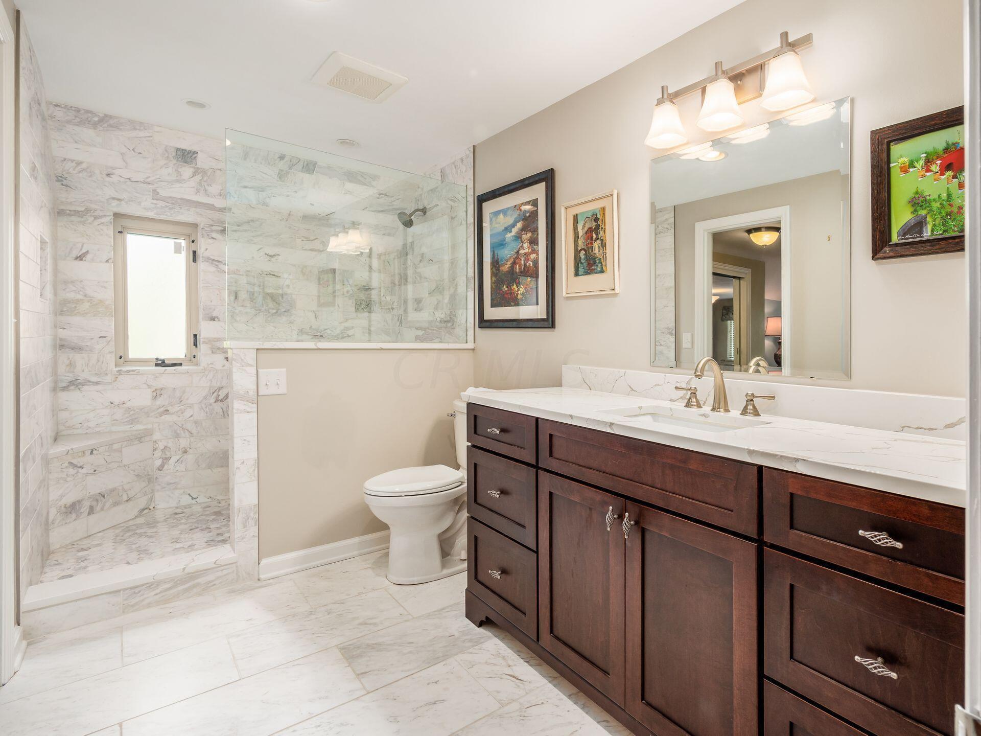 363 South Kellner Road Columbus, OH 43209 - Photo 36 of 72 Second Floor Full Bathroom
