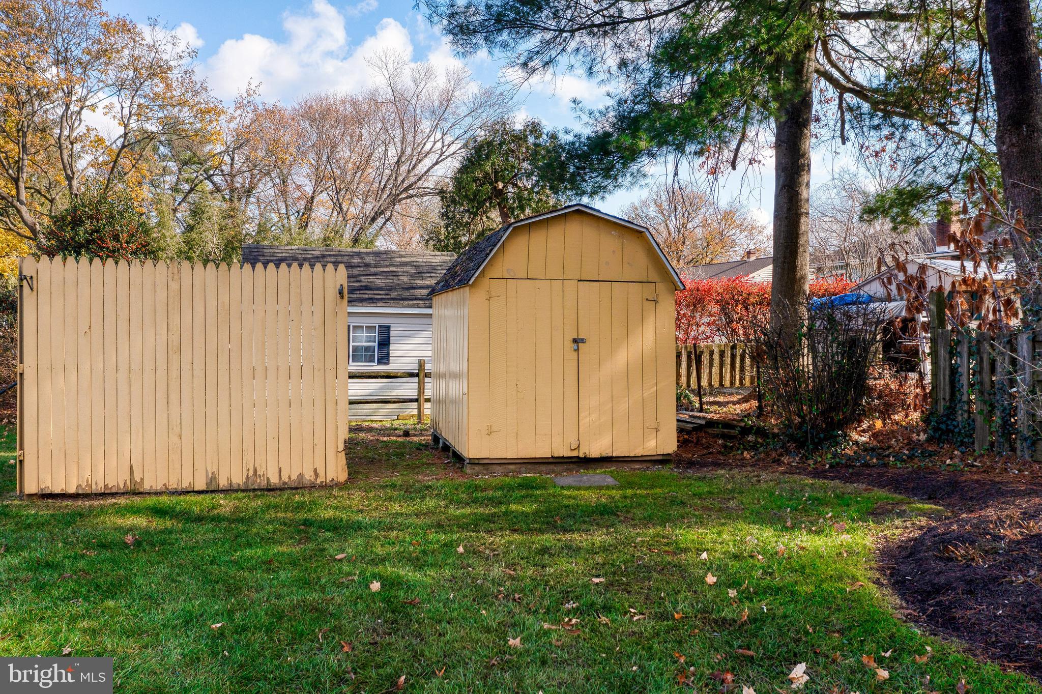 1610 Vista Road Lancaster, PA 17601 - Photo 33 of 41 Backyard
