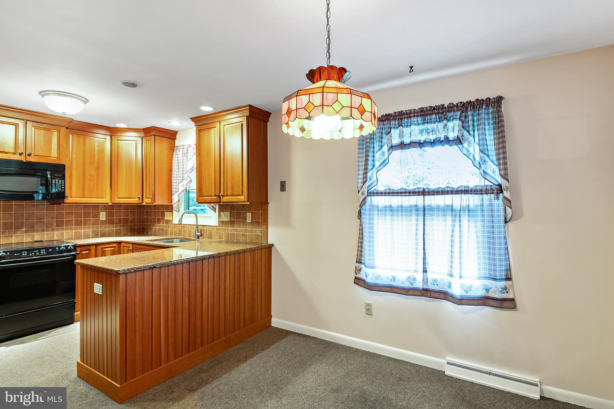 1610 Vista Road Lancaster, PA 17601 - Photo 8 of 41 Dining Room