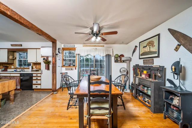 $369,900 | 34 Ford Road, Pittstown, NY 12180