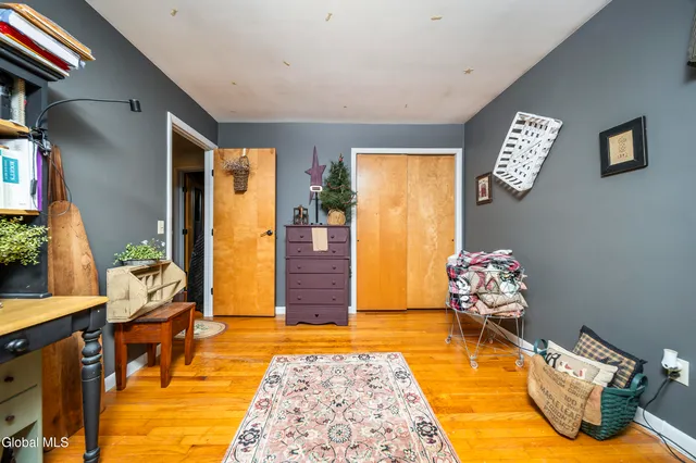 $369,900 | 34 Ford Road, Pittstown, NY 12180