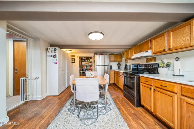 $369,900 | 34 Ford Road, Pittstown, NY 12180