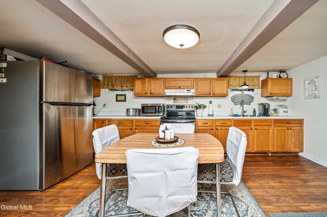 $369,900 | 34 Ford Road, Pittstown, NY 12180