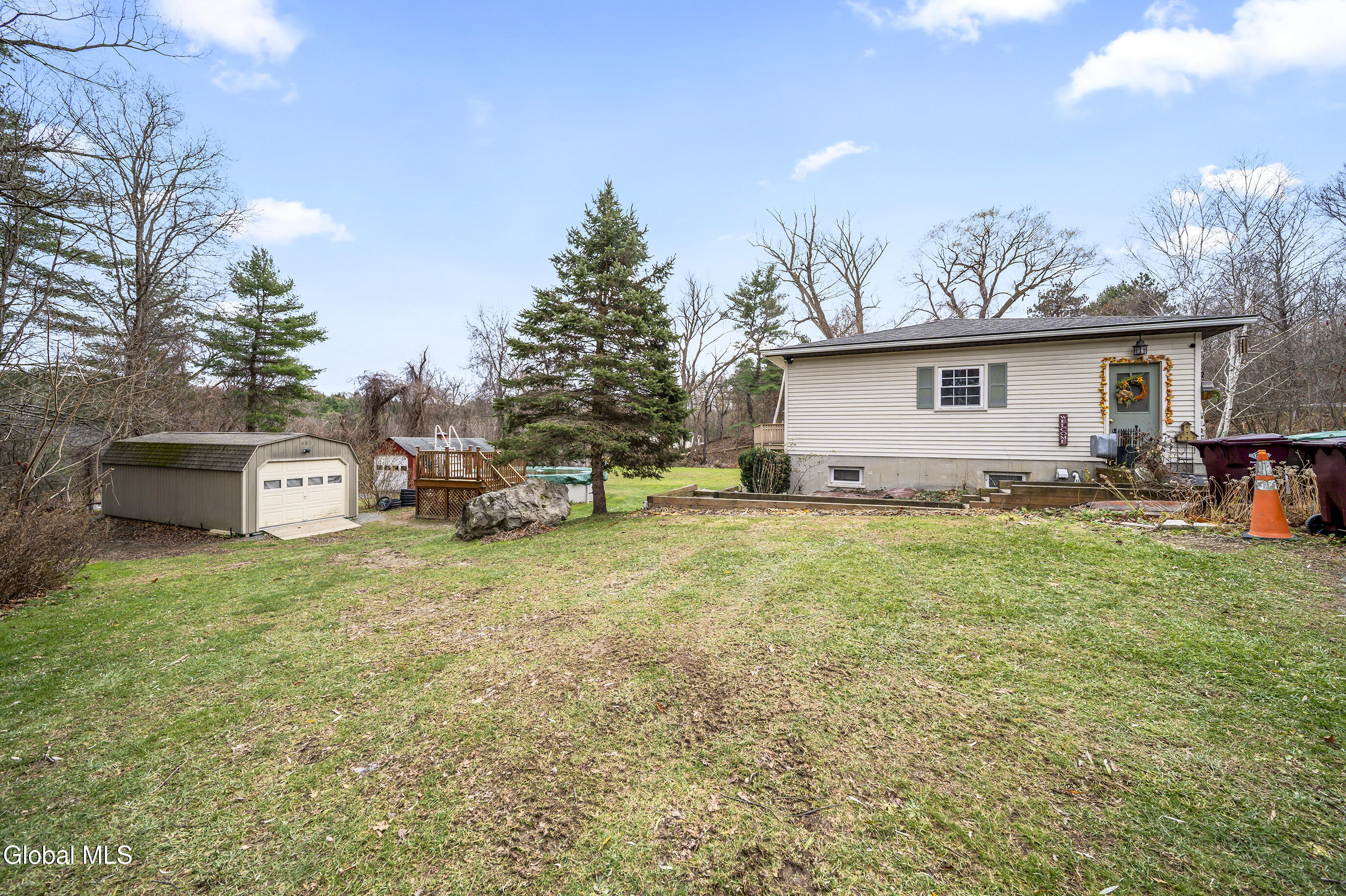 34 Ford Road Pittstown, NY 12180 - Photo 4 of 47 006-34-Ford-Rd-Troy-NY-12180