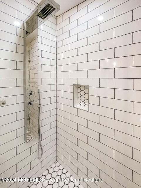 3581 Shafto Road Tinton Falls, NJ 07753 - Photo 51 of 66 subway tile