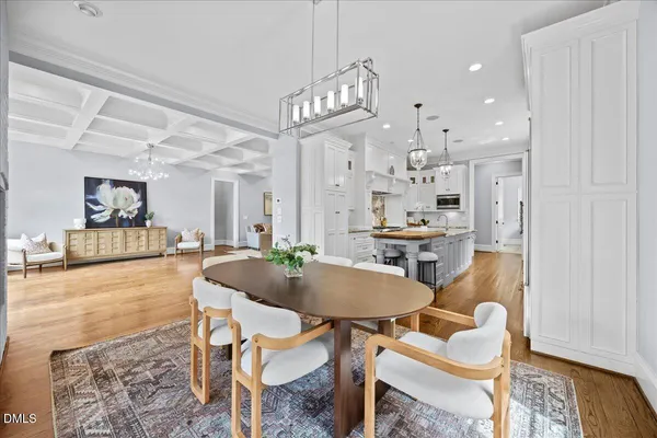 $1,900,000 | 3313 Darien Drive, Raleigh, NC 27607