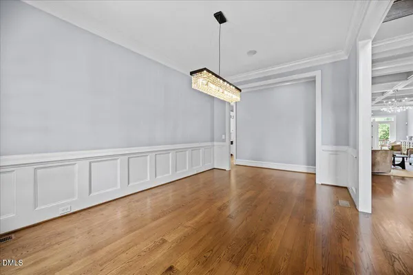 $1,900,000 | 3313 Darien Drive, Raleigh, NC 27607