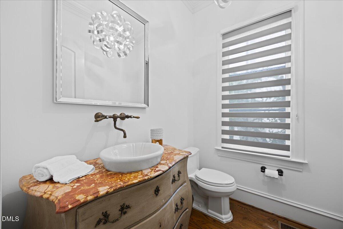 3313 Darien Drive Raleigh, NC 27607 - Photo 36 of 73 53-2A1A2289