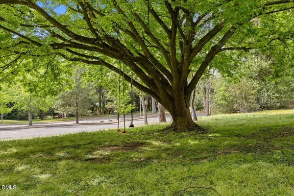 $1,900,000 | 3313 Darien Drive, Raleigh, NC 27607