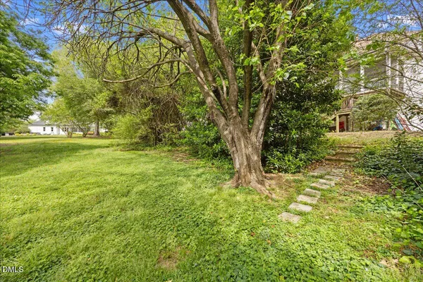 $1,900,000 | 3313 Darien Drive, Raleigh, NC 27607