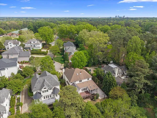 $1,900,000 | 3313 Darien Drive, Raleigh, NC 27607