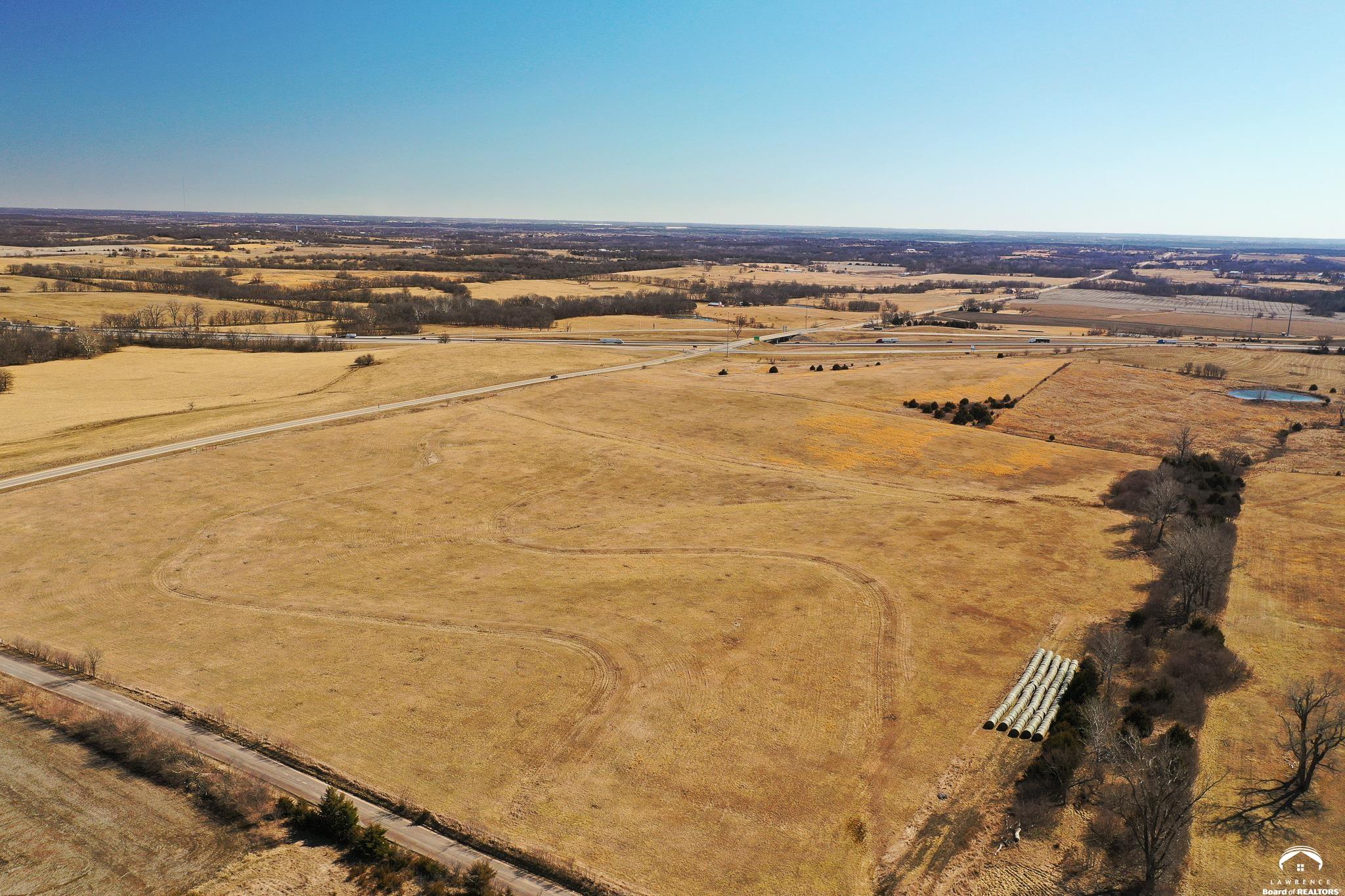 22201 Woodend Road Tonganoxie, KS 66086 - Photo 7 of 15