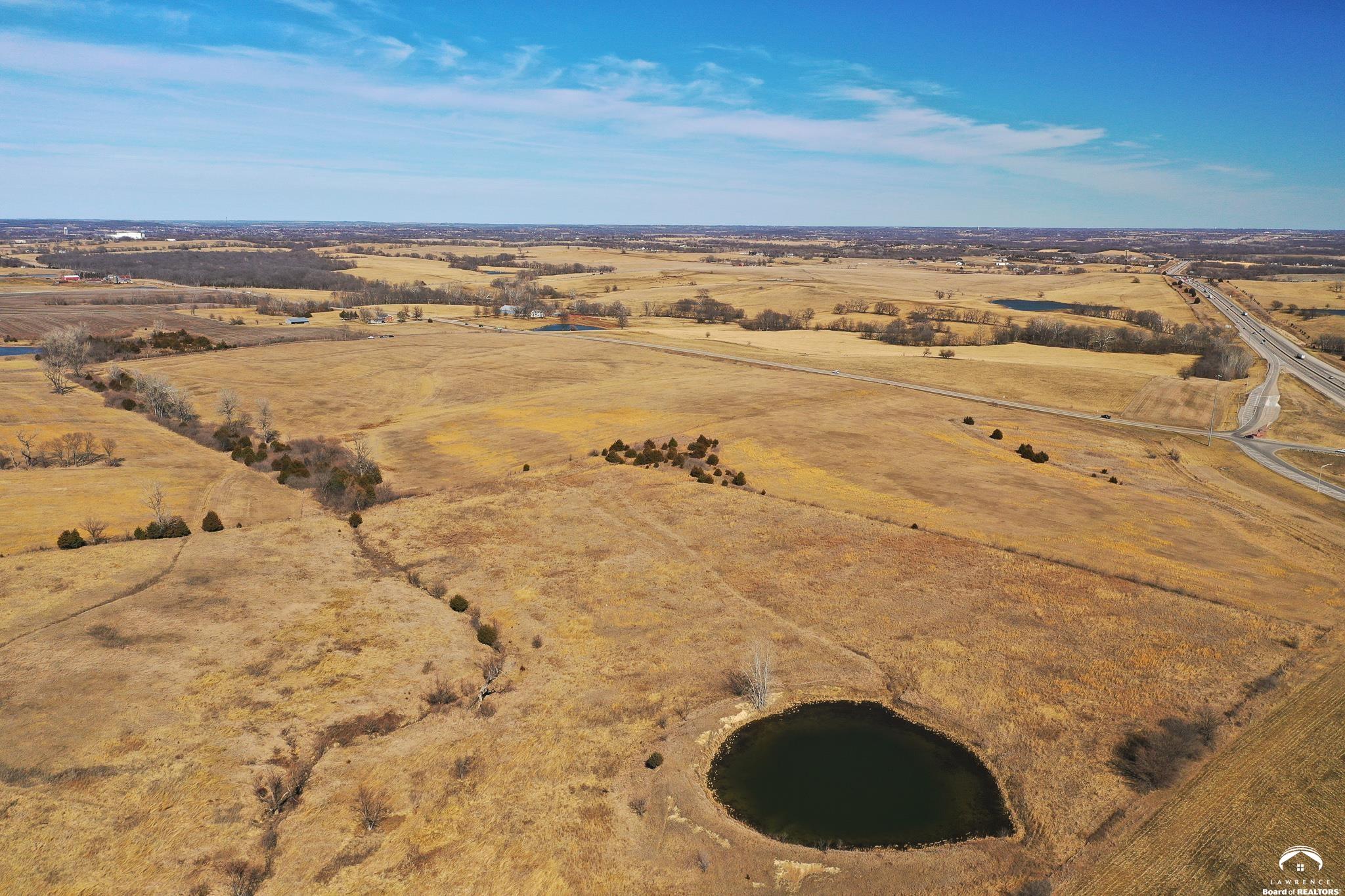 22201 Woodend Road Tonganoxie, KS 66086 - Photo 9 of 15