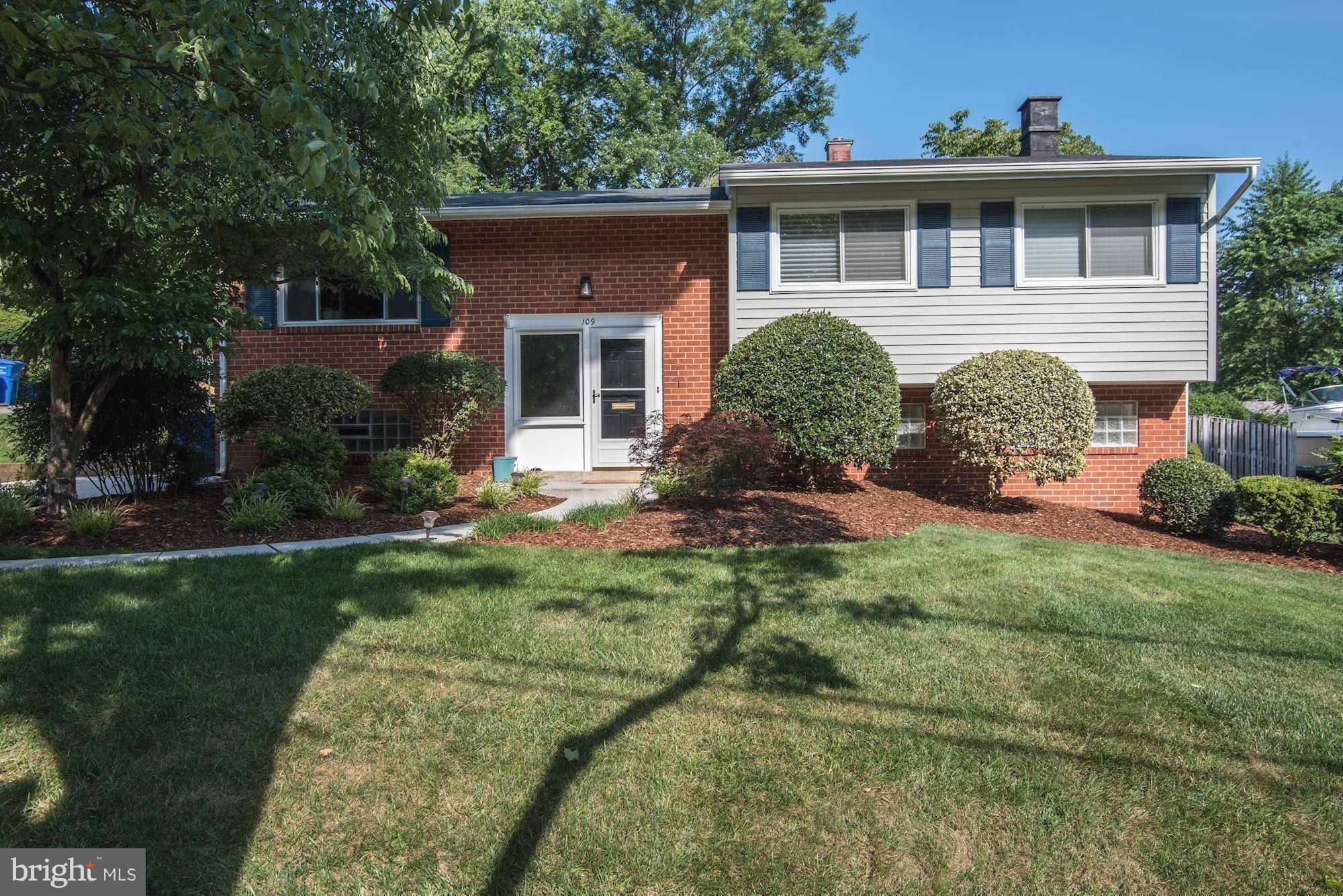 109 Claybrook Drive Silver Spring, MD 20902 - Photo 1 of 29 Exterior (Front)