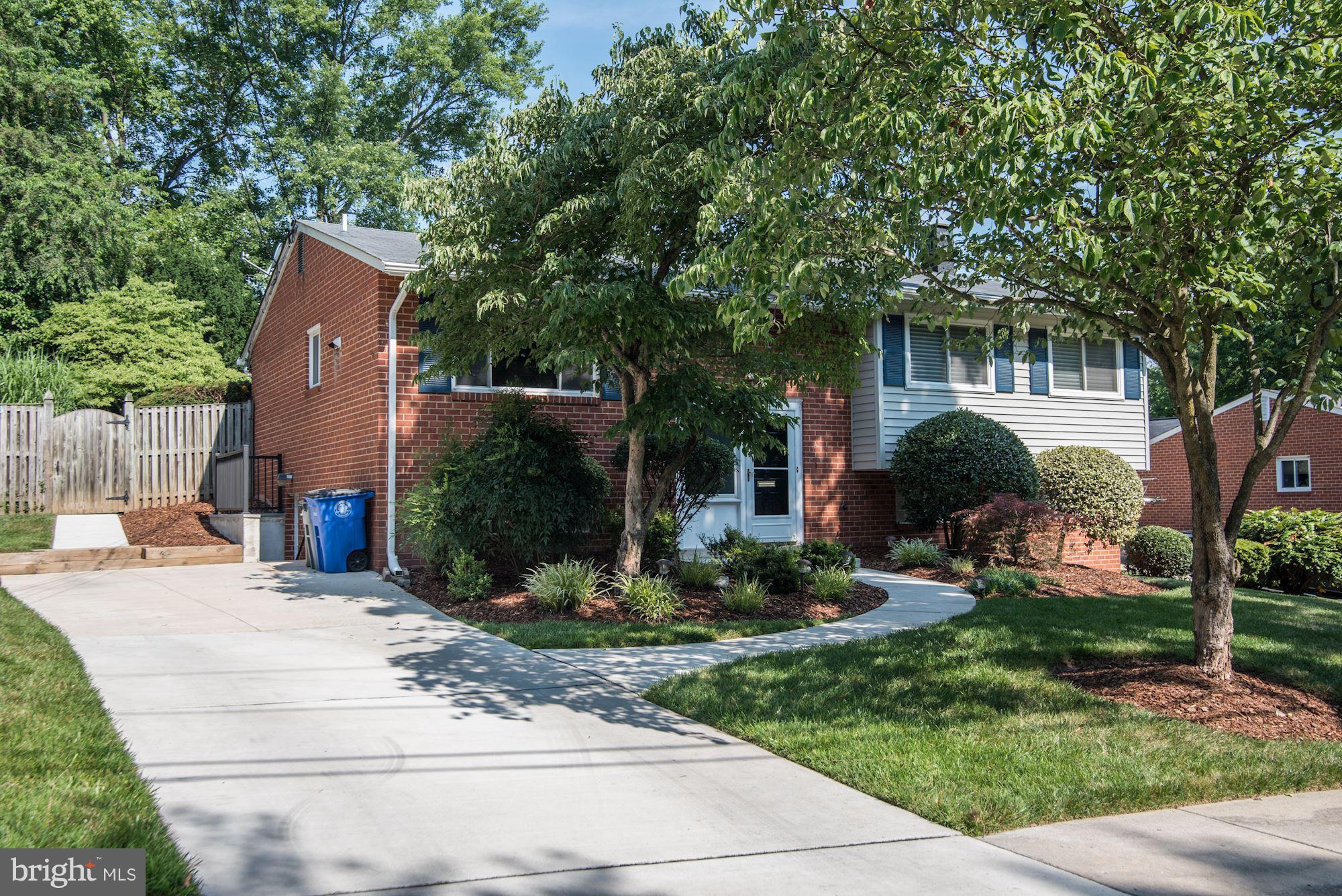 109 Claybrook Drive Silver Spring, MD 20902 - Photo 2 of 29 Exterior (Front)