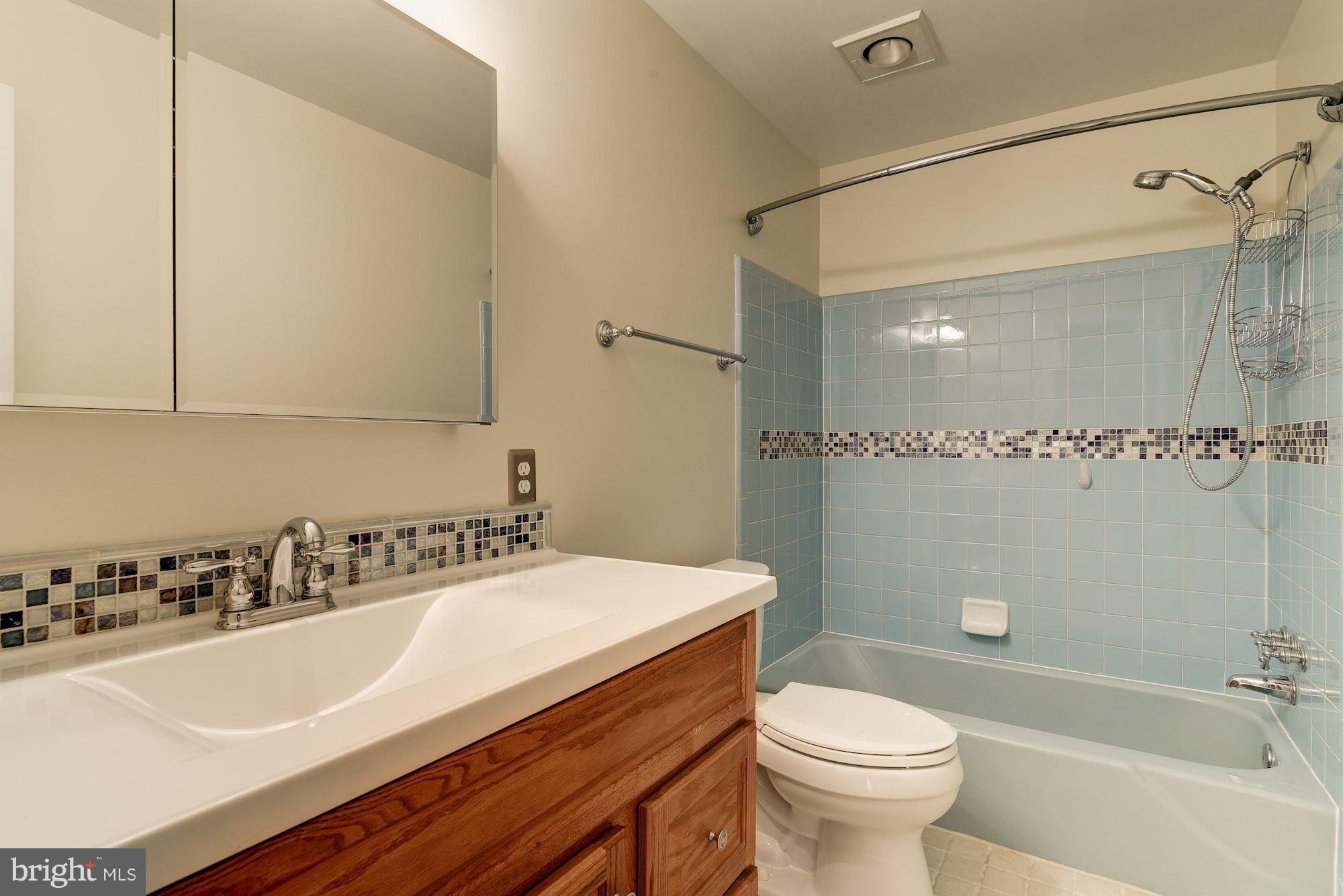 109 Claybrook Drive Silver Spring, MD 20902 - Photo 17 of 29 Bath