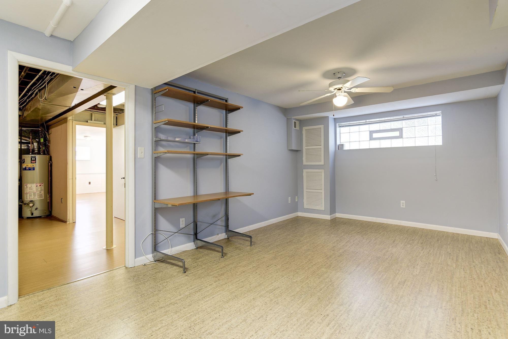 109 Claybrook Drive Silver Spring, MD 20902 - Photo 24 of 29 Bedroom
