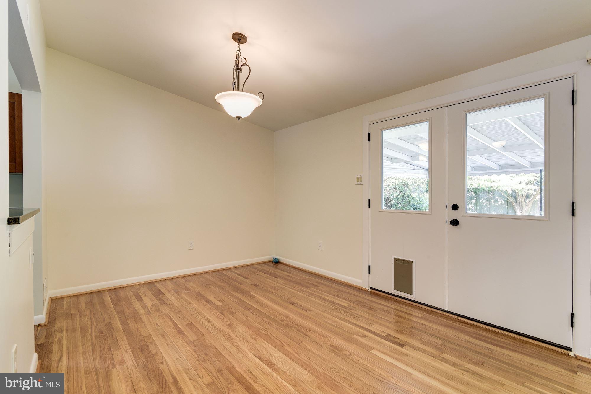 109 Claybrook Drive Silver Spring, MD 20902 - Photo 6 of 29 Dining Room